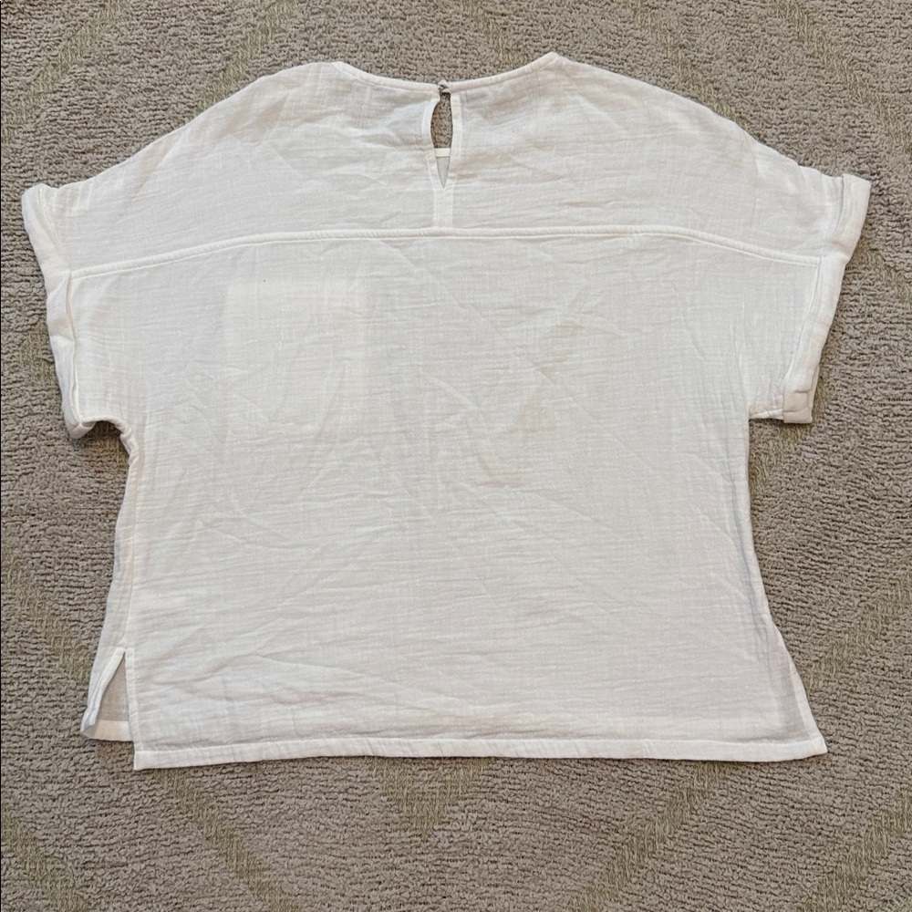 Southern Tide Cream Pocket Tee 100% Cotten | Medium - Picture 4 of 4